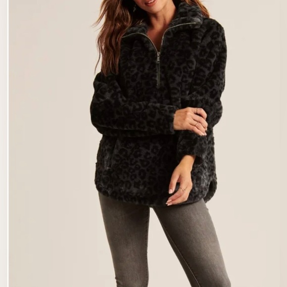Abercrombie & Fitch Leopard Faux Fur Half Zip Jacket Pullover Sweatshirt Size M - Picture 5 of 11